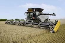 Kombajn New Holland CR 11